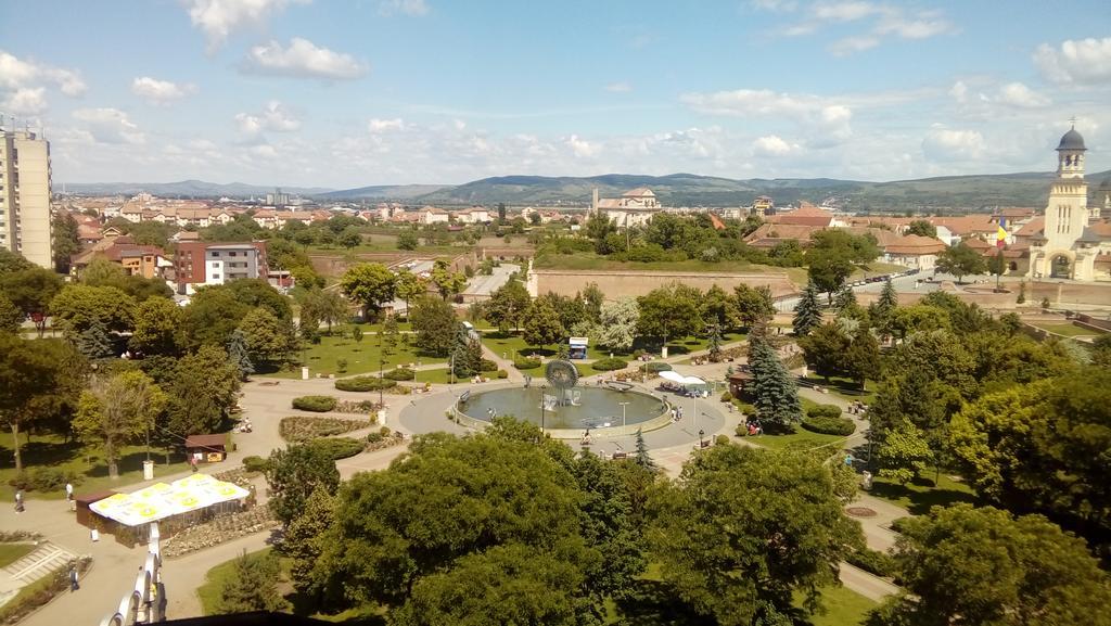 Panoramic Apartment Alba Iulia Eksteriør bilde